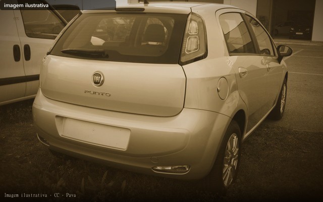 Fiat Punto Attractive (imagem ilustrativa — foto do lote não publicada pelo leiloeiro)