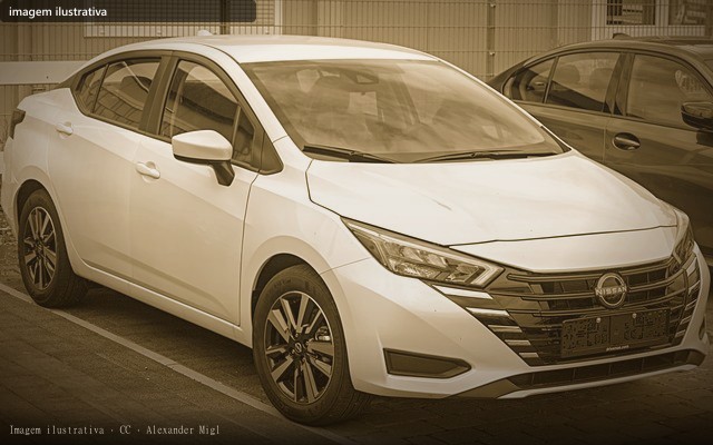 Nissan Versa 16 SV Flex VERSA SV 1.6 16V FlexStart 4p Aut. (imagem ilustrativa — foto do lote não publicada pelo leiloeiro)