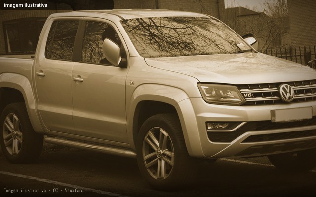 Volkswagen Amarok V6 Highline Ac4 AMAROK Highline CD 3.0 4x4 TB Dies. Aut. (imagem ilustrativa — foto do lote não publicada pelo leiloeiro)
